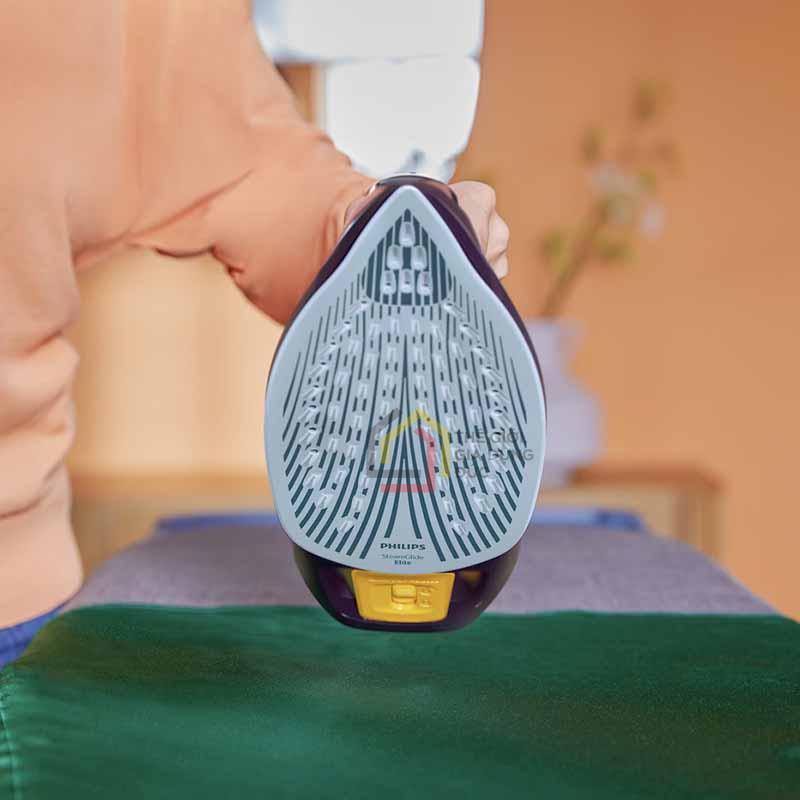 ban-la-hoi-nuoc-philips-azur-7000-series-dst70 (10) Bàn là hơi nước Philips Azur 7000 Series DST70