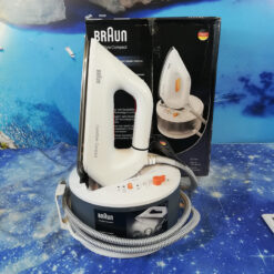 Bàn ủi hơi nước Braun CareStyle Compact IS 2132