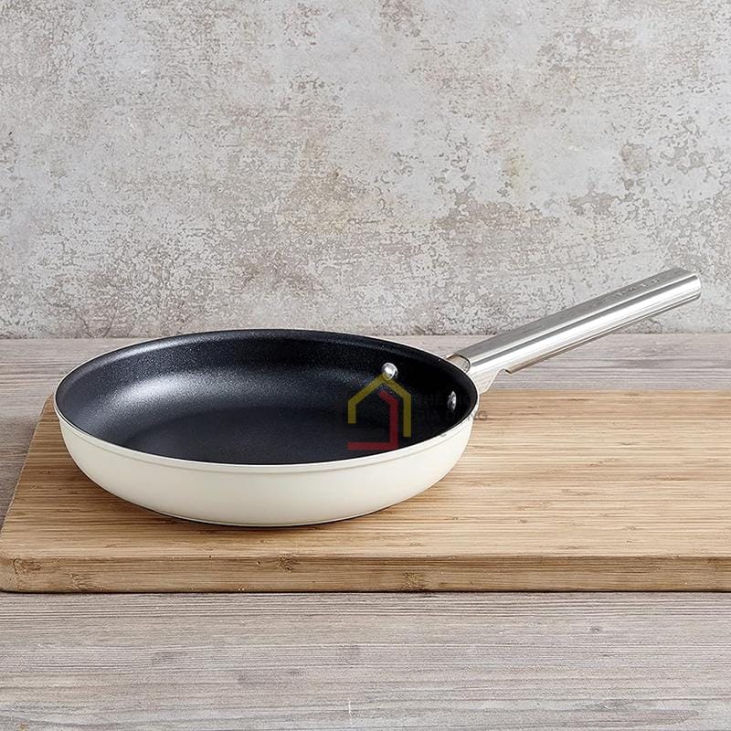 chao-chong-dinh-smeg-ckff2601crm-size-26cm-mau-kem10 Chảo chống dính Smeg CKFF2601CRM size 26cm màu kem