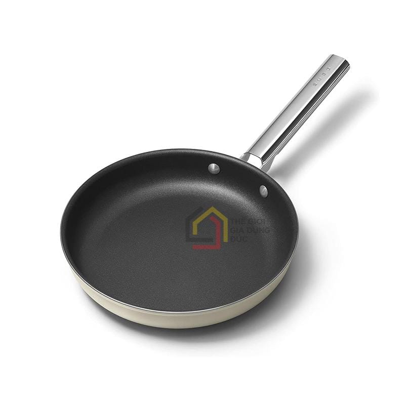 chao-chong-dinh-smeg-ckff2601crm-size-26cm-mau-kem4 Chảo chống dính Smeg CKFF2601CRM size 26cm màu kem