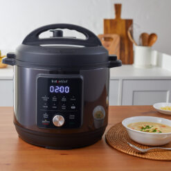 Nồi áp suất điện đa năng Instant Pot 9 in 1 Essential Black Edition 60