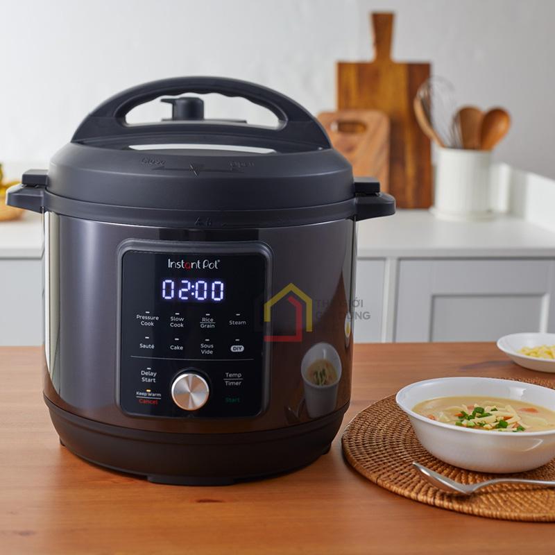 noi-ap-suat-dien-da-nang-instant-pot-9-in-1-essential-black-edition-60-1 Nồi áp suất điện đa năng Instant Pot 9 in 1 Essential Black Edition 60