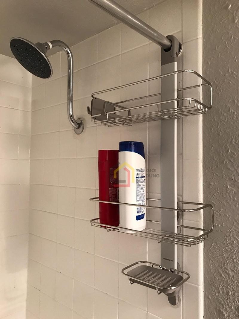gia-de-dung-cu-nha-tam-caddy-simplehuman7 Giá để dụng cụ nhà tắm Caddy Simplehuman loại treo vách kính, không cần khoan đục