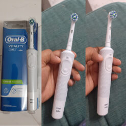 Bàn chải điện Oral-B Vitality 100