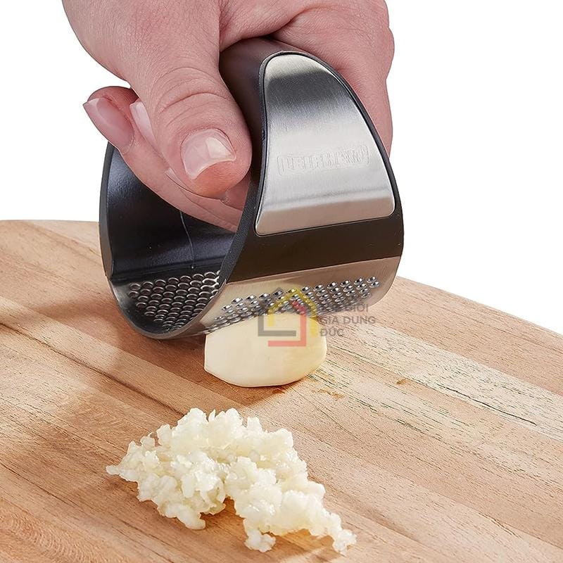 dung-cu-nghien-hanh-toi-leifheit2 Dụng cụ nghiền hành tỏi Leifheit