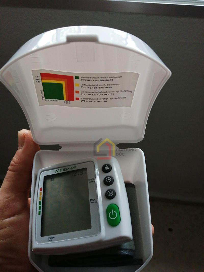 may-do-huyet-ap-co-tay-medisana-bw315-7 Máy đo huyết áp cổ tay Medisana BW315