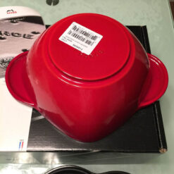 Nồi gang đúc Staub trái tim 20 cm màu đỏ