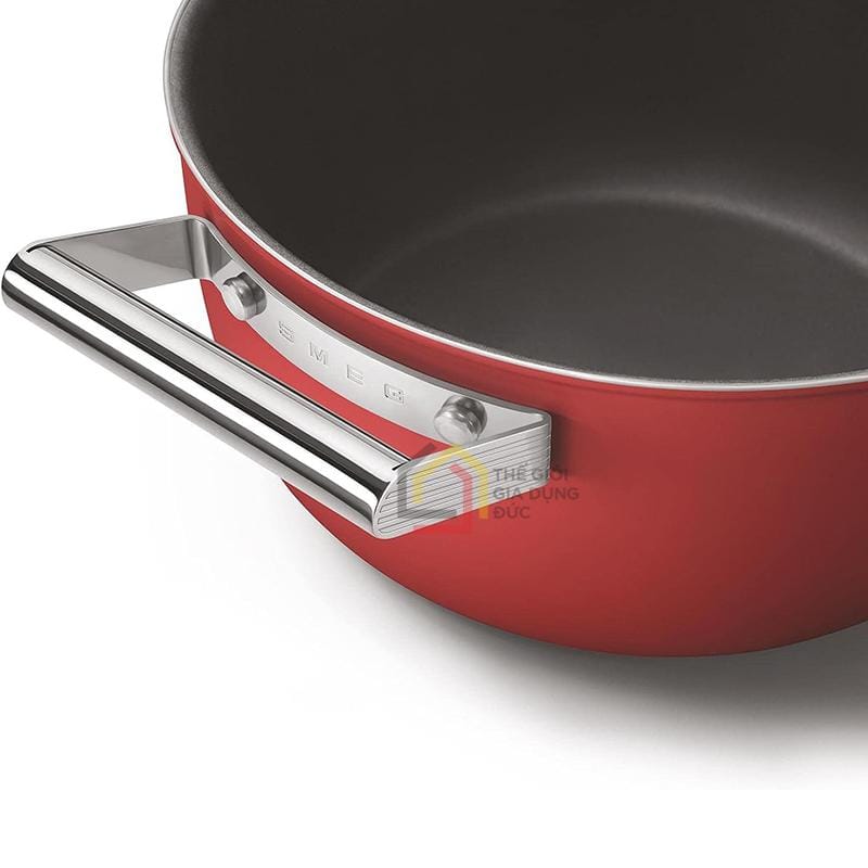 noi-smeg-casserole-ckfc2411rdm-24cm-mau-do6 Nồi Smeg Casserole CKFC2411RDM 24cm màu đỏ