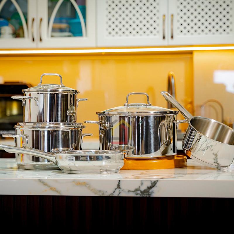 bo-noi-wmf-astoria-5-mon Bộ nồi Wmf Astoria 5 món (3 nồi, 1 quánh, 1 chảo)