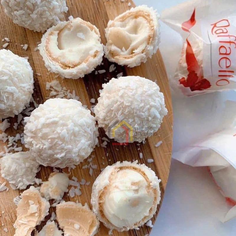 keo-kem-dua-raffaello-230g (4) Kẹo kem dừa Raffaello 230g