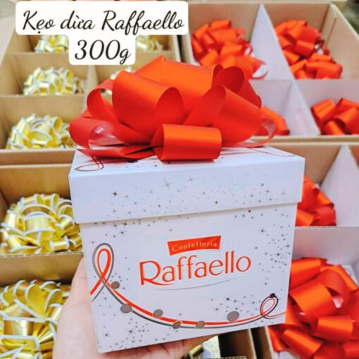 Kẹo kem dừa Raffaello 300g hộp nơ