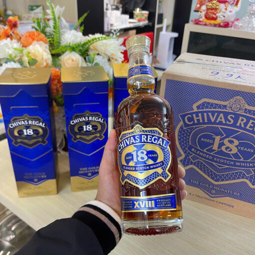Rượu Chivas Regal 18 Year Old