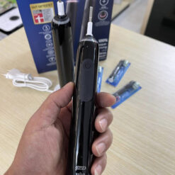 Set 2 bàn chải điện Oral-B Pro 3 3900