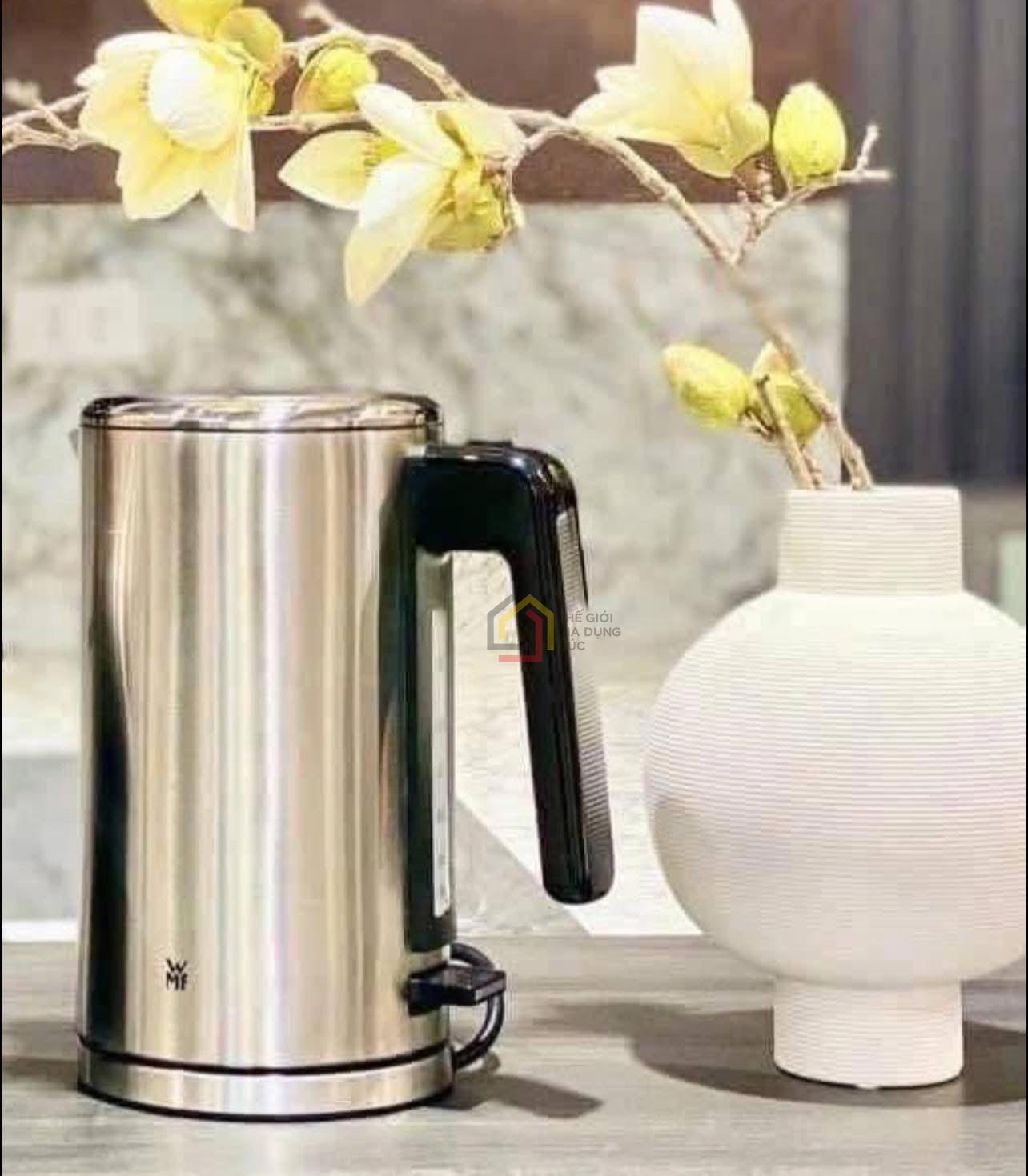 am-sieu-toc-wmf-lono-kettle-16l-than-thep-3000w (2) Ấm siêu tốc WMF Lono Kettle 1,6L thân thép 3000W