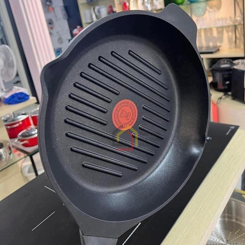 chao-nuong-nhom-duc-tefal-robusto-e24940-26cm (3) Chảo nướng nhôm đúc Tefal Robusto E24940 26cm