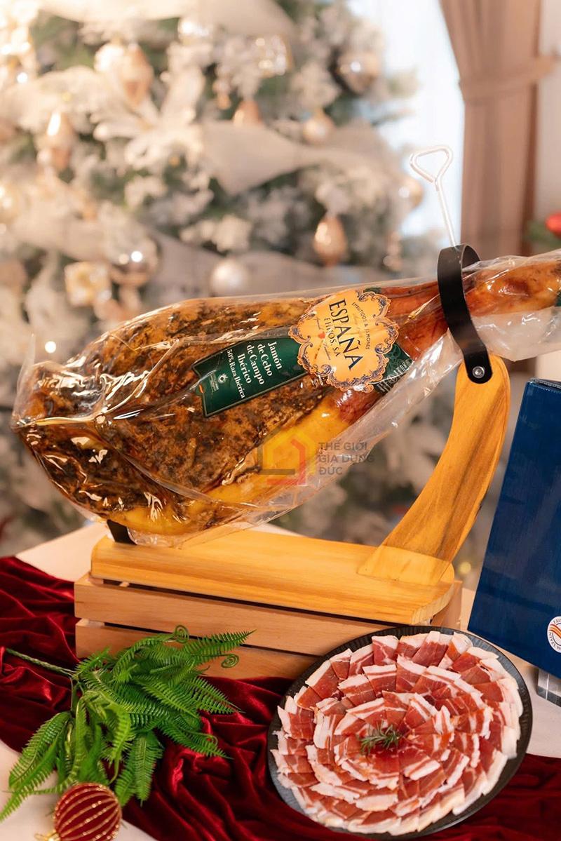 dui-lon-muoi-espana-jamon-iberico-de-cebo-50-lon-den (6) Đùi lợn muối Espana Jamon Iberico De Cebo 50% (lợn đen