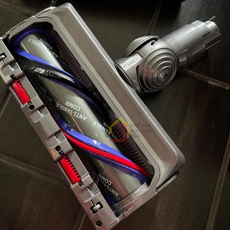 may-hut-bui-lau-nha-2-in-1-dyson-v15s-detect-submarine16 Máy hút bụi, lau nhà 2 in 1 Dyson V15s Detect Submarine™