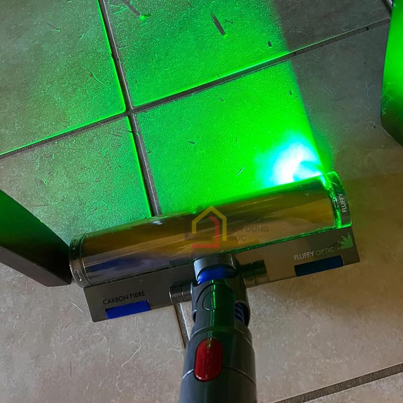 may-hut-bui-lau-nha-2-in-1-dyson-v15s-detect-submarine17 Máy hút bụi, lau nhà 2 in 1 Dyson V15s Detect Submarine™