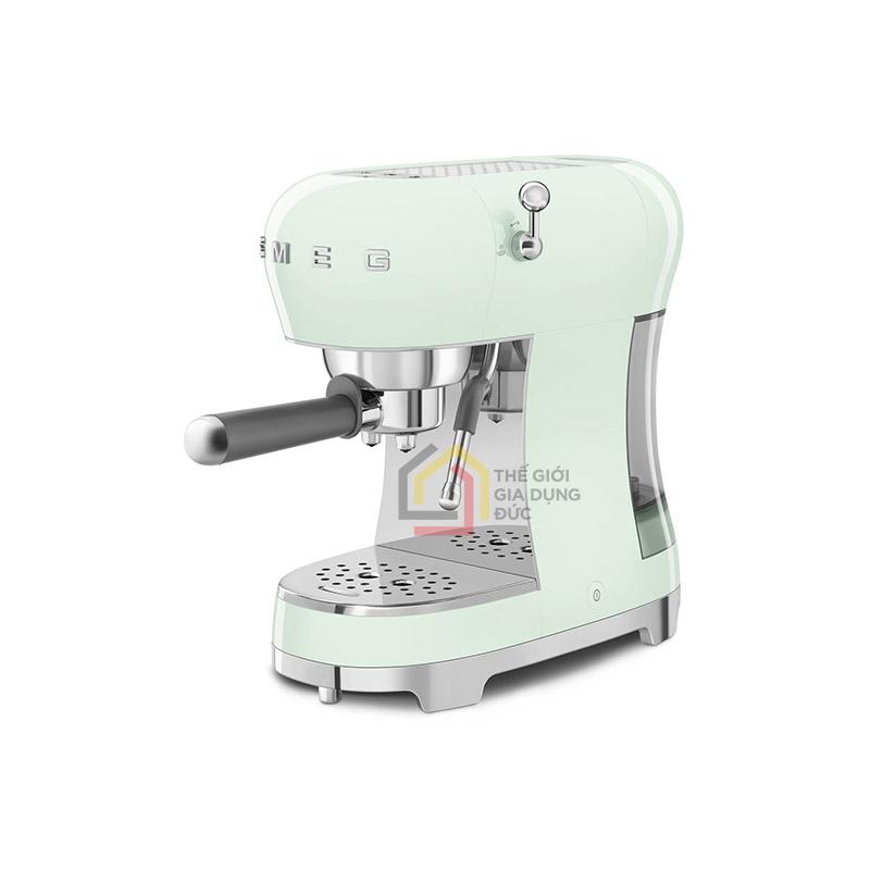 may-pha-cafe-smeg-ecf02-mau-moi Máy pha cafe Smeg ECF02 mẫu mới