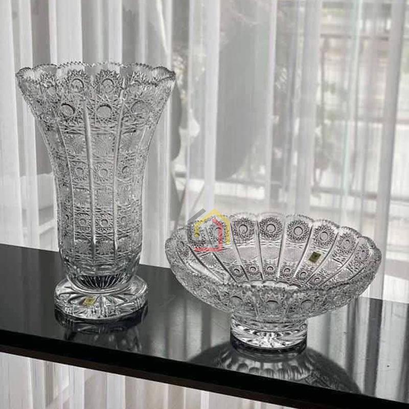 set-lo-hoa-va-mam-bong-bohemia-pha-le-mai-cao-cap (2) Set lọ hoa và mâm bồng Bohemia pha lê mài cao cấp