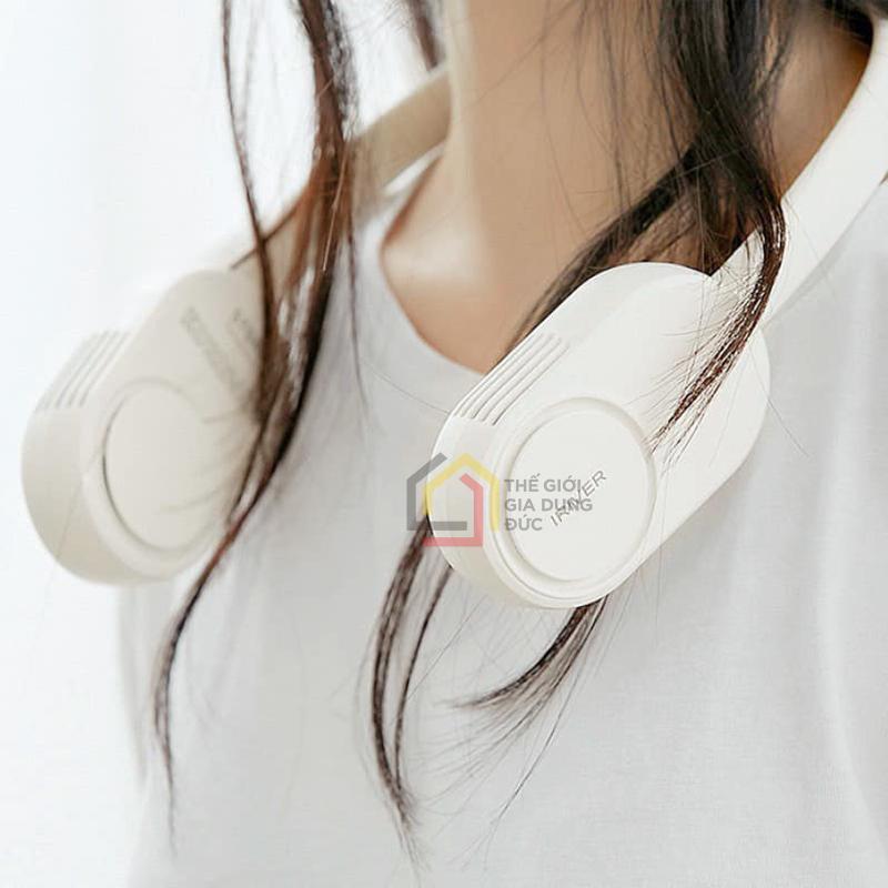 quat-deo-co-iriver13 Quạt đeo cổ Iriver