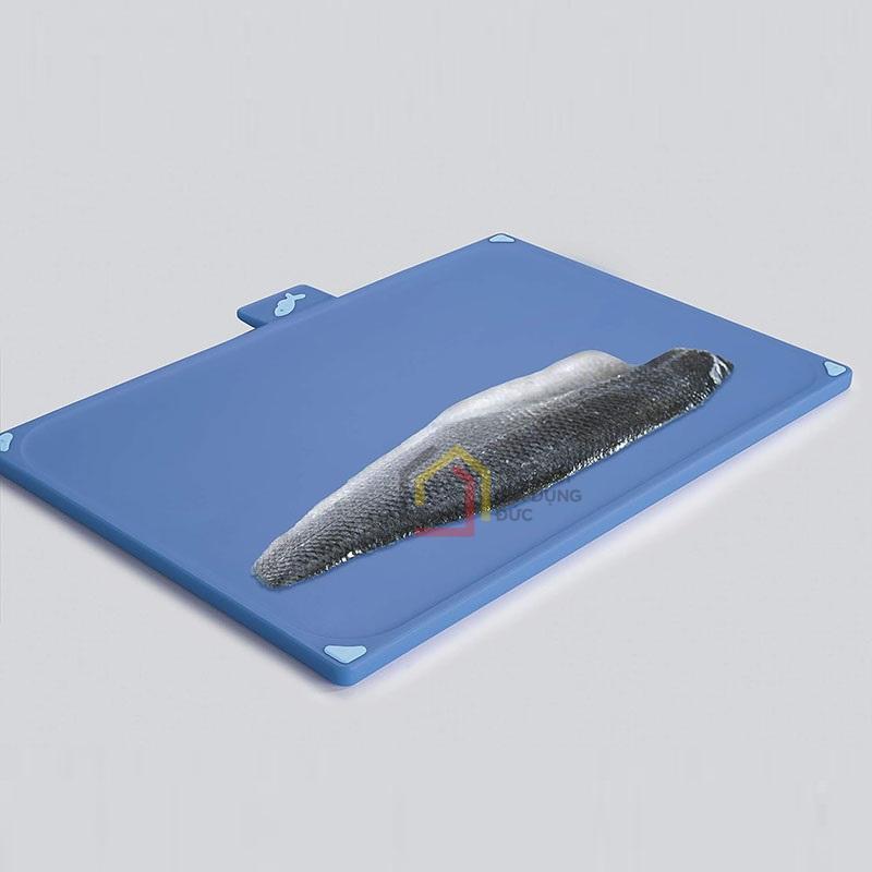 bo-thot-kem-dao-new-joseph-joseph-index-regular-chopping-board-silver-60131-4 Bộ thớt kèm dao New Joseph Joseph Index Regular Chopping Board Silver (60131)