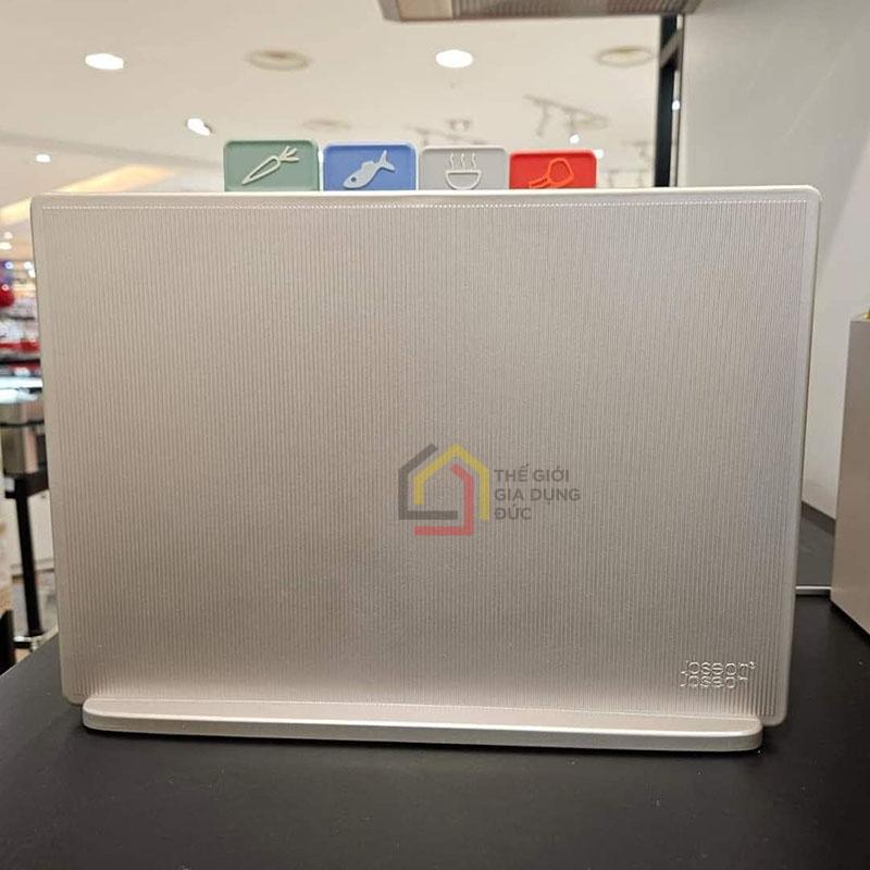 bo-thot-kem-dao-new-joseph-joseph-index-regular-chopping-board-silver-60131-8 Bộ thớt kèm dao New Joseph Joseph Index Regular Chopping Board Silver (60131)