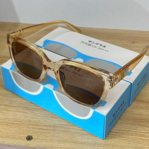 Kính chống UV của Nhật
