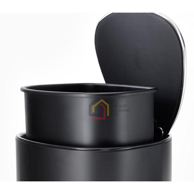 thung-rac-joseph-joseph-easystore-luxe-steel-pedal-bin-70595-5l2 Thùng rác Joseph Joseph EasyStore Luxe Steel Pedal Bin (70595) 5L