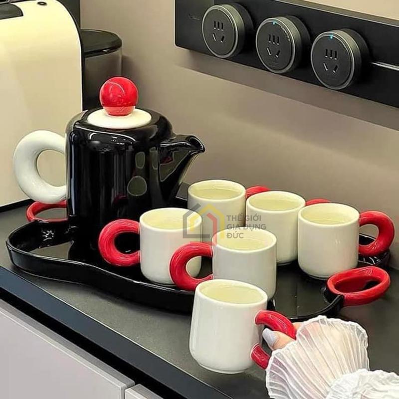 set-binh-nuoc-6-coc-kem-khay-dopamine-phong-cach-bac-au11 Set bình nước + 6 cốc kèm khay Dopamine Phong cách Bắc Âu