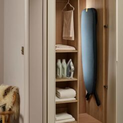 Đặc điểm cầu là chân cao Joseph Joseph 50028