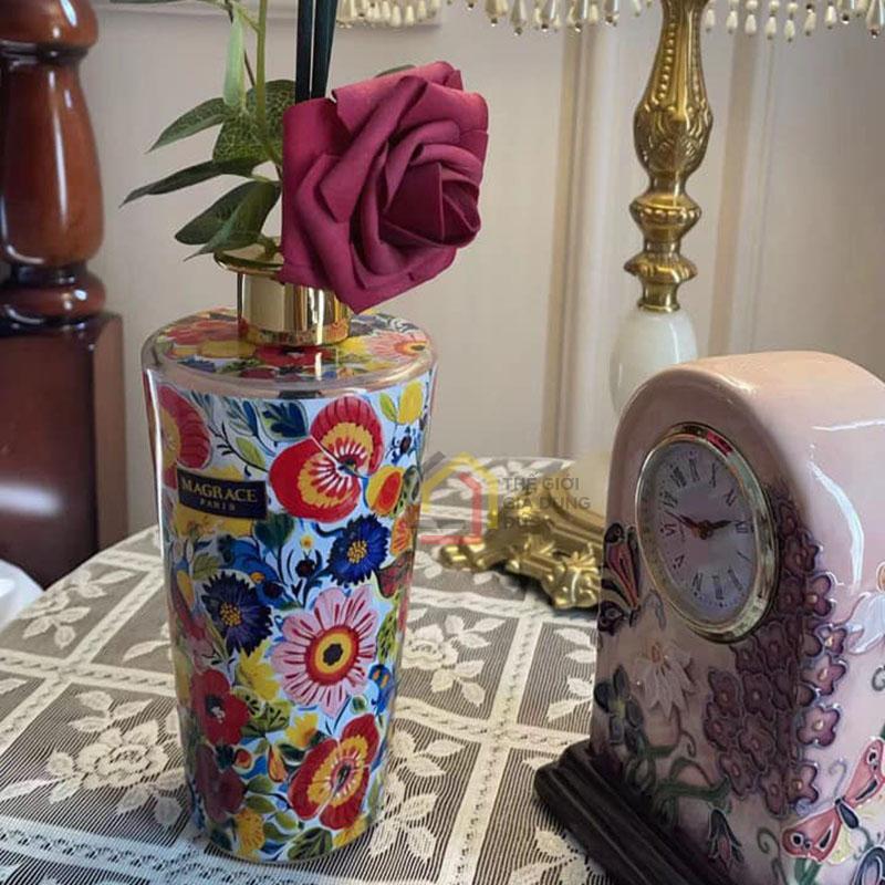 chai-tinh-dau-khuech-mui-huong-hoa-magrace-paris4 Chai tinh dầu khuếch mùi hương hoa Magrace Paris