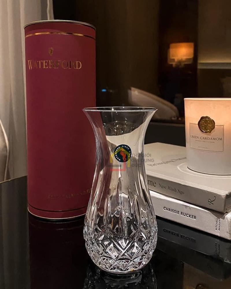 lo-hoa-lismore-waterford-size-15cm-hop-hong3 Lọ hoa Lismore Waterford size 15cm - hộp hồng