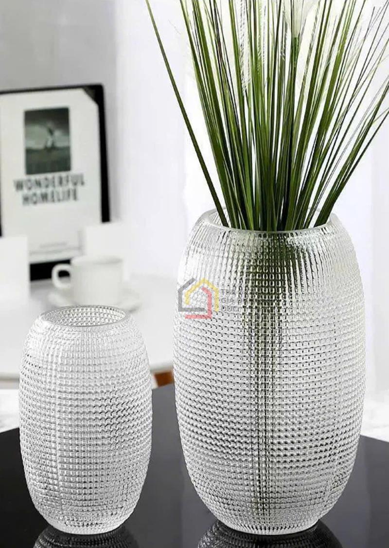 lo-hoa-olive-phong-cach-phap-hoa-tiet-cham-bi-cao-30cm6 Lọ hoa Olive phong cách Pháp hoạ tiết chấm bi cao 30cm