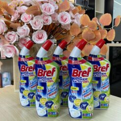 Nước tẩy bồn cầu Bref Power chai 700ml