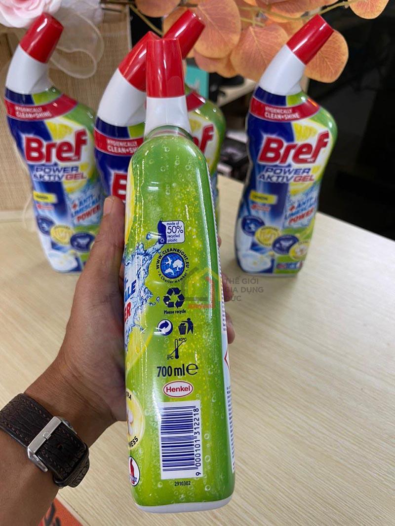 nuoc-tay-bon-cau-bref-power-chai-700ml4 Nước tẩy bồn cầu Bref Power chai 700ml