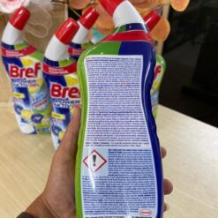 Nước tẩy bồn cầu Bref Power chai 700ml