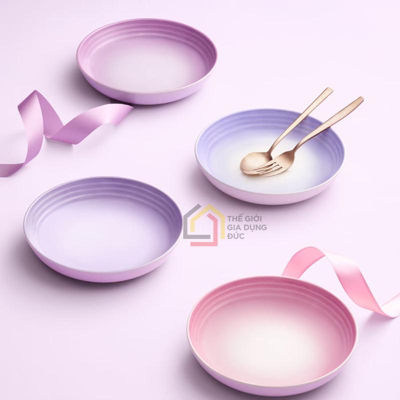 set-4-dia-sau-long-22cm-le-creuset3 Set 4 đĩa sâu lòng 22cm Le Creuset