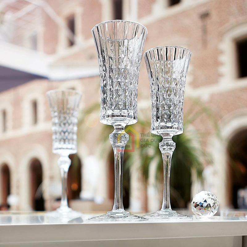 bo-6-ly-vang-diamond-lady-150ml-made-in-france1 Bộ 6 ly vang Diamond Lady 150ml made in France