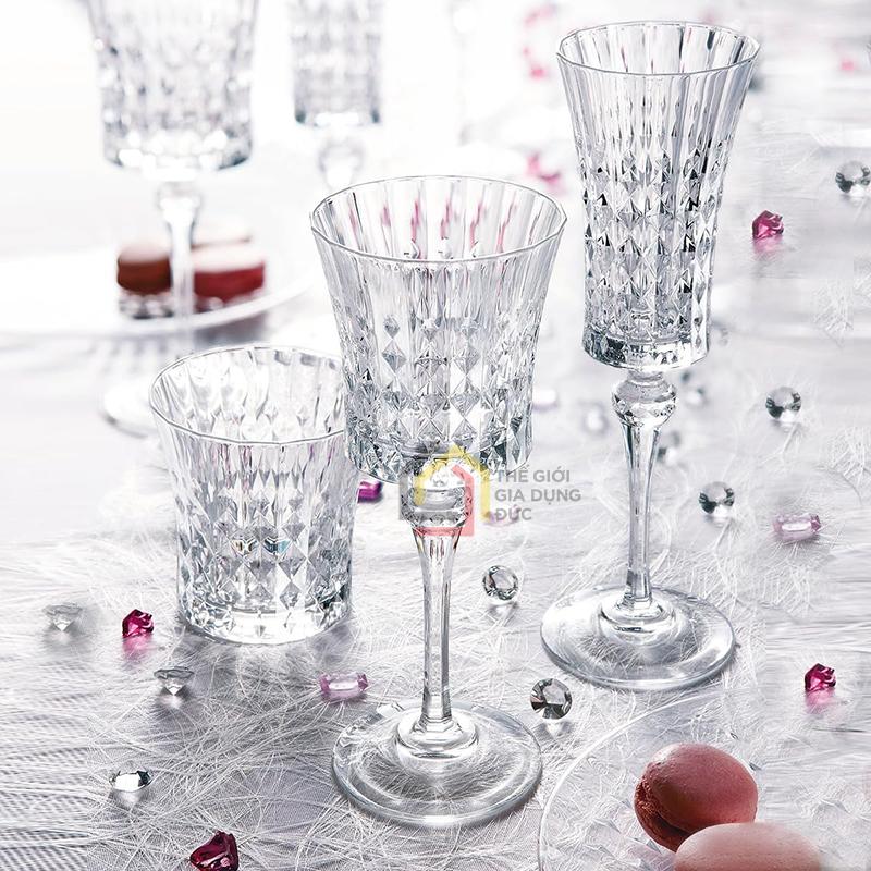 bo-6-ly-vang-diamond-lady-150ml-made-in-france7 Bộ 6 ly vang Diamond Lady 150ml made in France