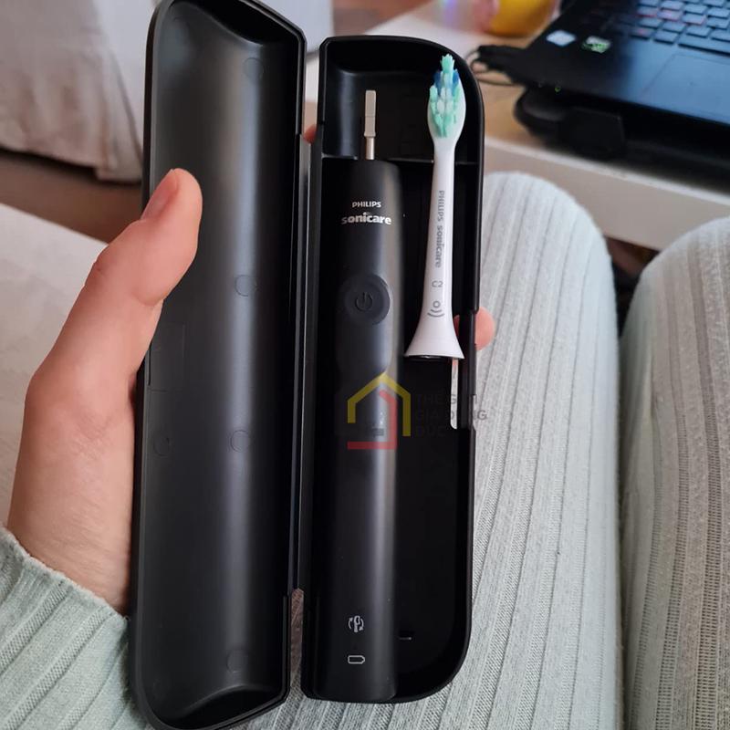 ban-chai-dien-philips-hx3673-14-kem-hop-dung-du-lich5 Bàn chải điện Philips HX3673/14 kèm hộp đựng du lịch