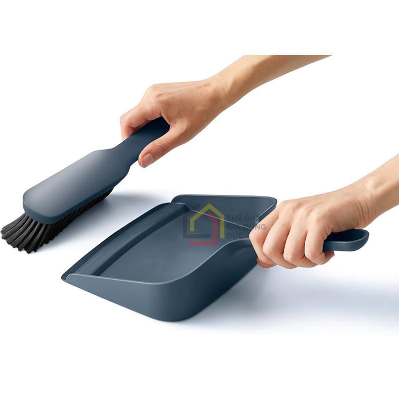 bo-choi-va-hot-rac-cao-cap-joseph-joseph-65001-1 Bộ chổi và hốt rác cao cấp Joseph Joseph 65001