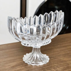 Chân bồng thuyền phong cách hoàng gia Vessen