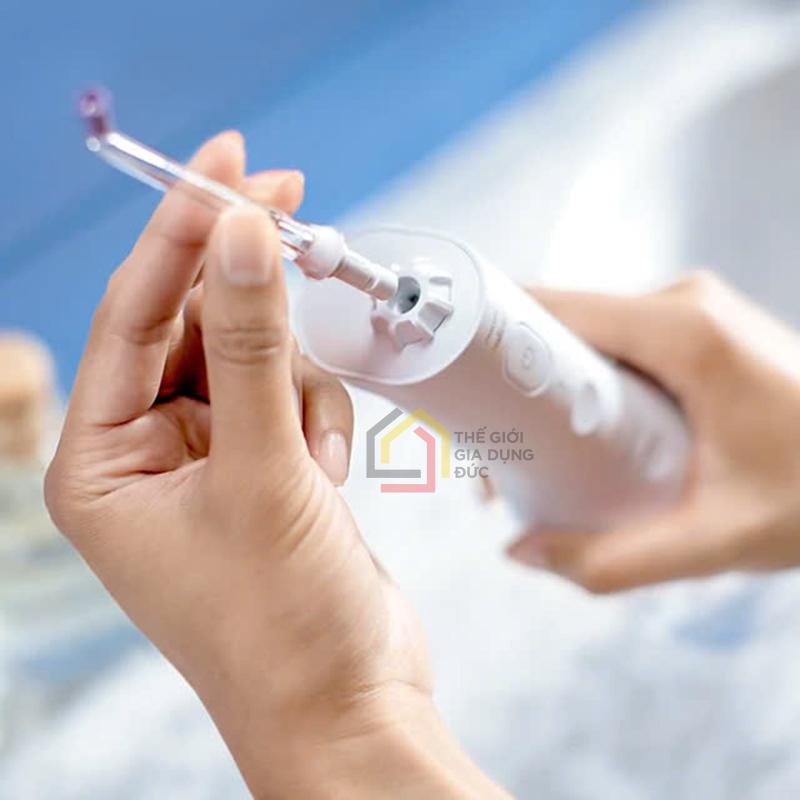 may-tam-nuoc-philips-hx3826-31-sonicare-3000-khong-day (5) Máy tăm nước Philips HX3826/31 Sonicare 3000 không dây