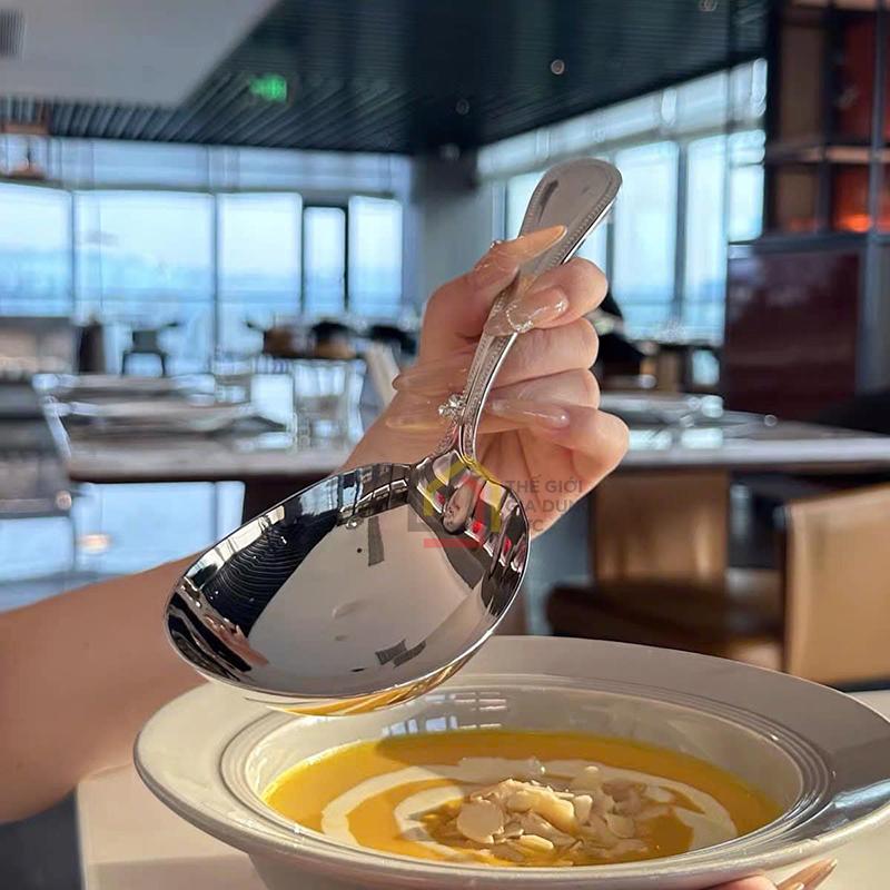 muoi-thia-to-inox-chockmen1 Muôi, thìa to inox Chockmen