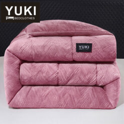Chăn nhung Yuki Royal mẫu mới nhất