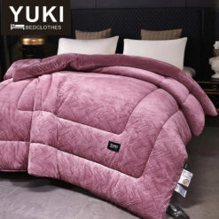 Chăn nhung Yuki Royal mẫu mới nhất