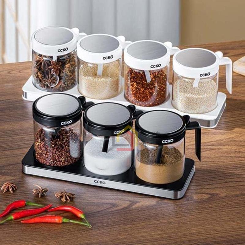 set-4-hu-dung-gia-vi-thuy-tinh-ccko-co-tay-cam-kem-khay3 Set 4 hũ đựng gia vị thủy tinh CCKO có tay cầm kèm khay