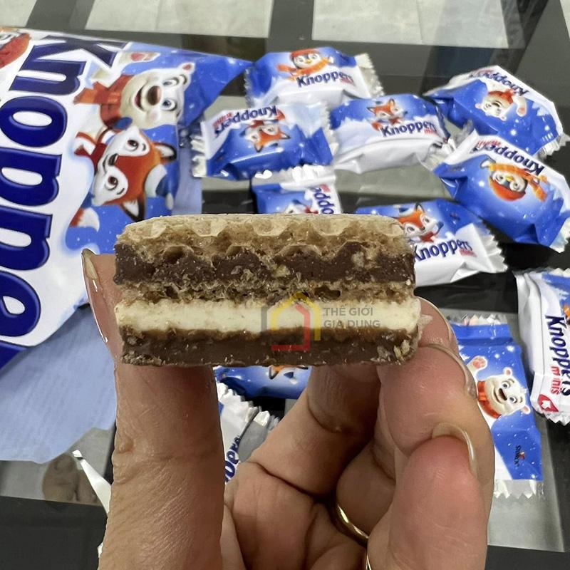 banh-xop-knopper-mini-200g-21-banh-goi4 Bánh xốp Knopper mini 200g (21 bánh/gói)