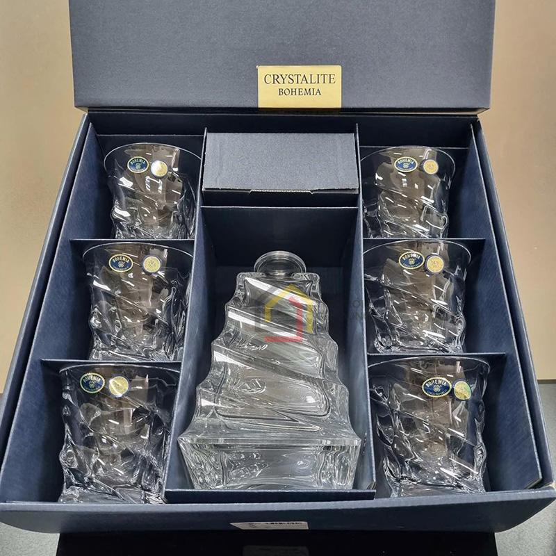 bo-binh-ruou-bohemia-750ml-kem-6-ly-300ml (5) Bộ bình rượu Bohemia 750ml kèm 6 Ly 300ml